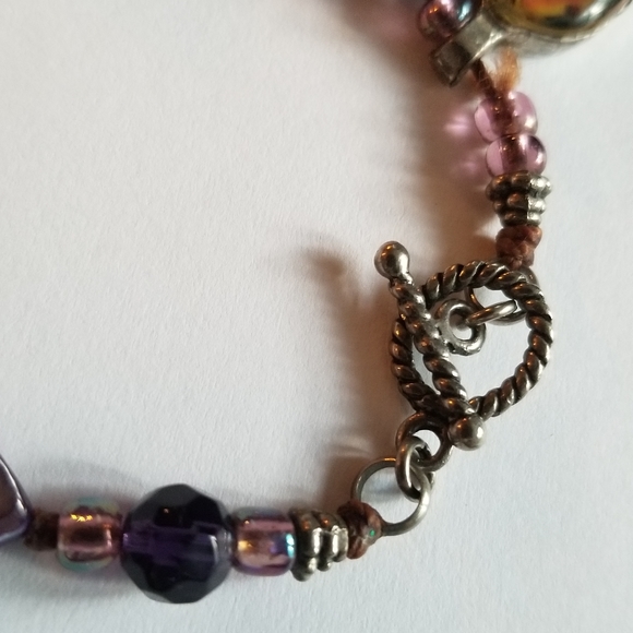 Relisted -Handmade beaded bracelet Virgin Mary religious purple flower - Picture 11 of 12